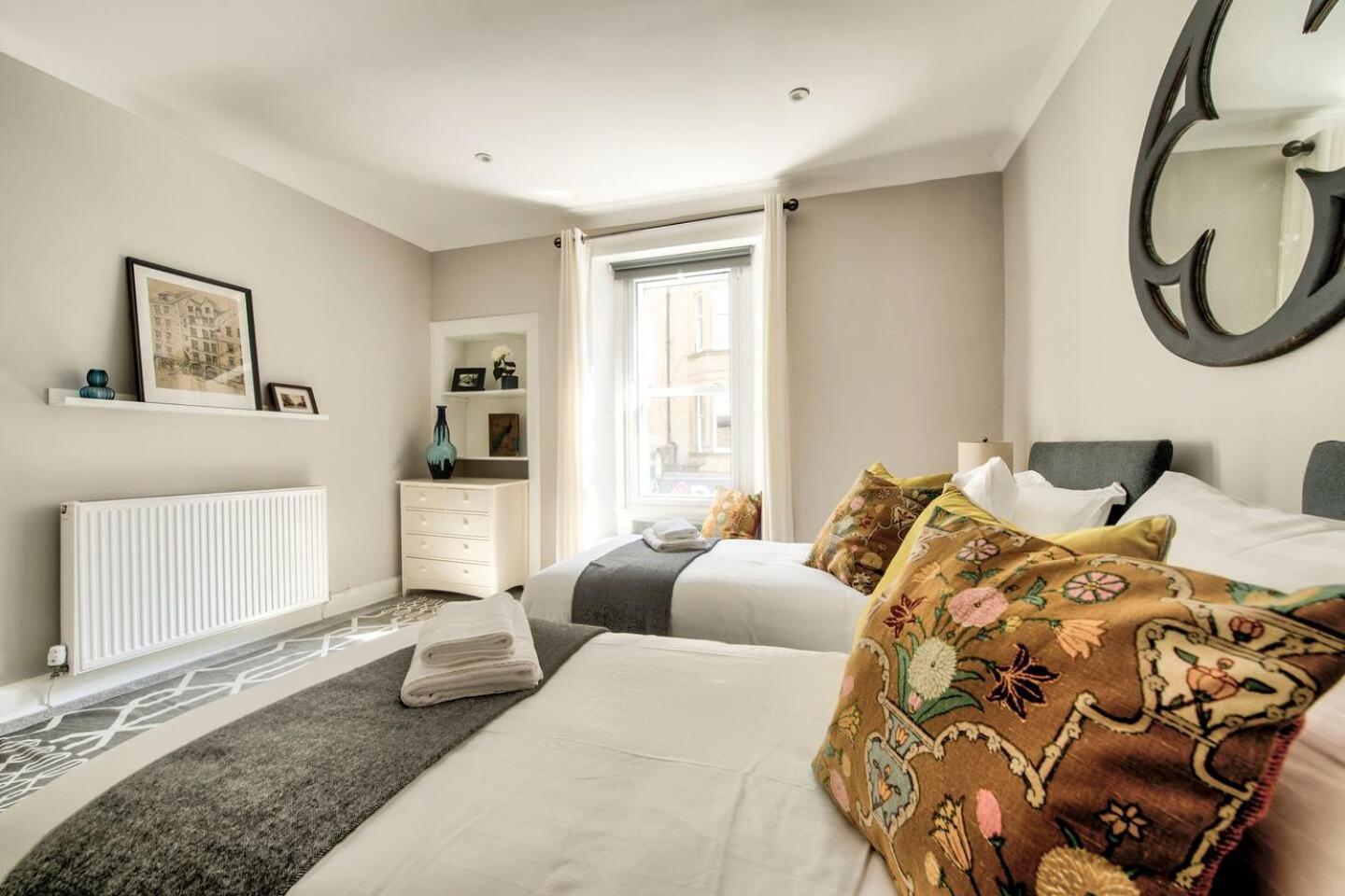 Guestready - Spacious And Beautiful 2Br Flat In Morningside エディンバラ エクステリア 写真