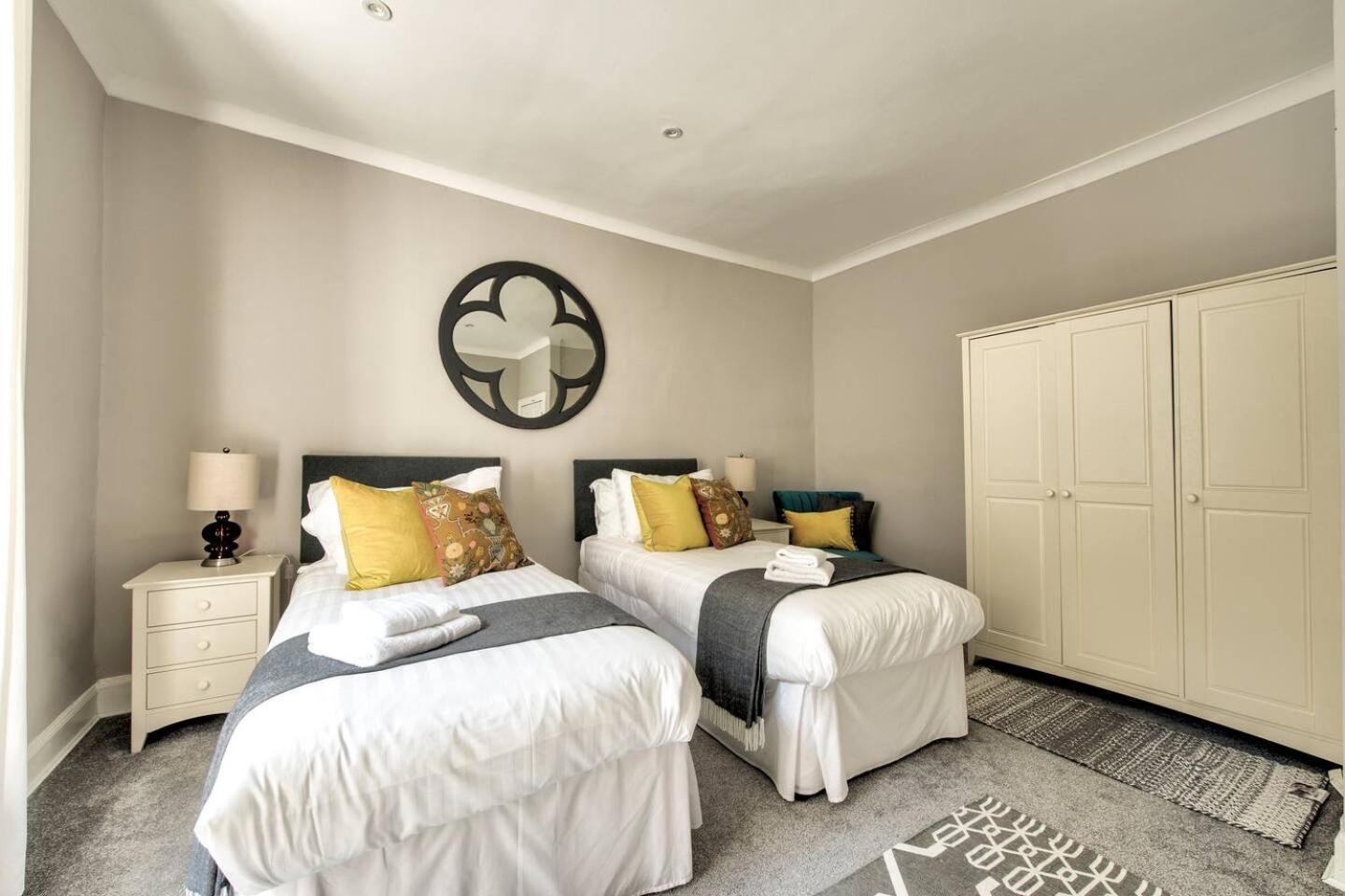 Guestready - Spacious And Beautiful 2Br Flat In Morningside エディンバラ エクステリア 写真